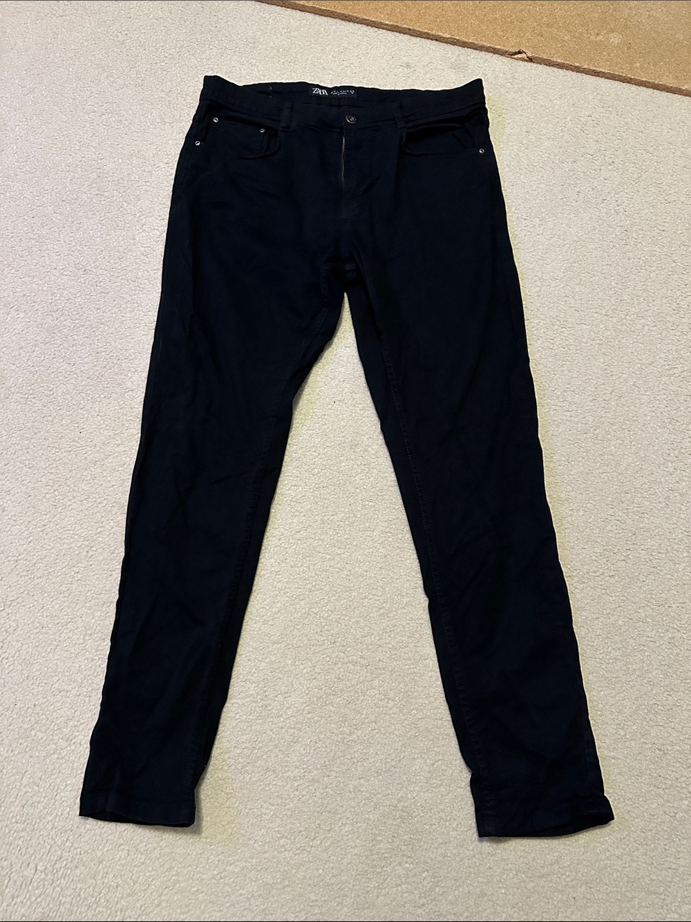 Zara men’s Black Slim-Fit Jeans